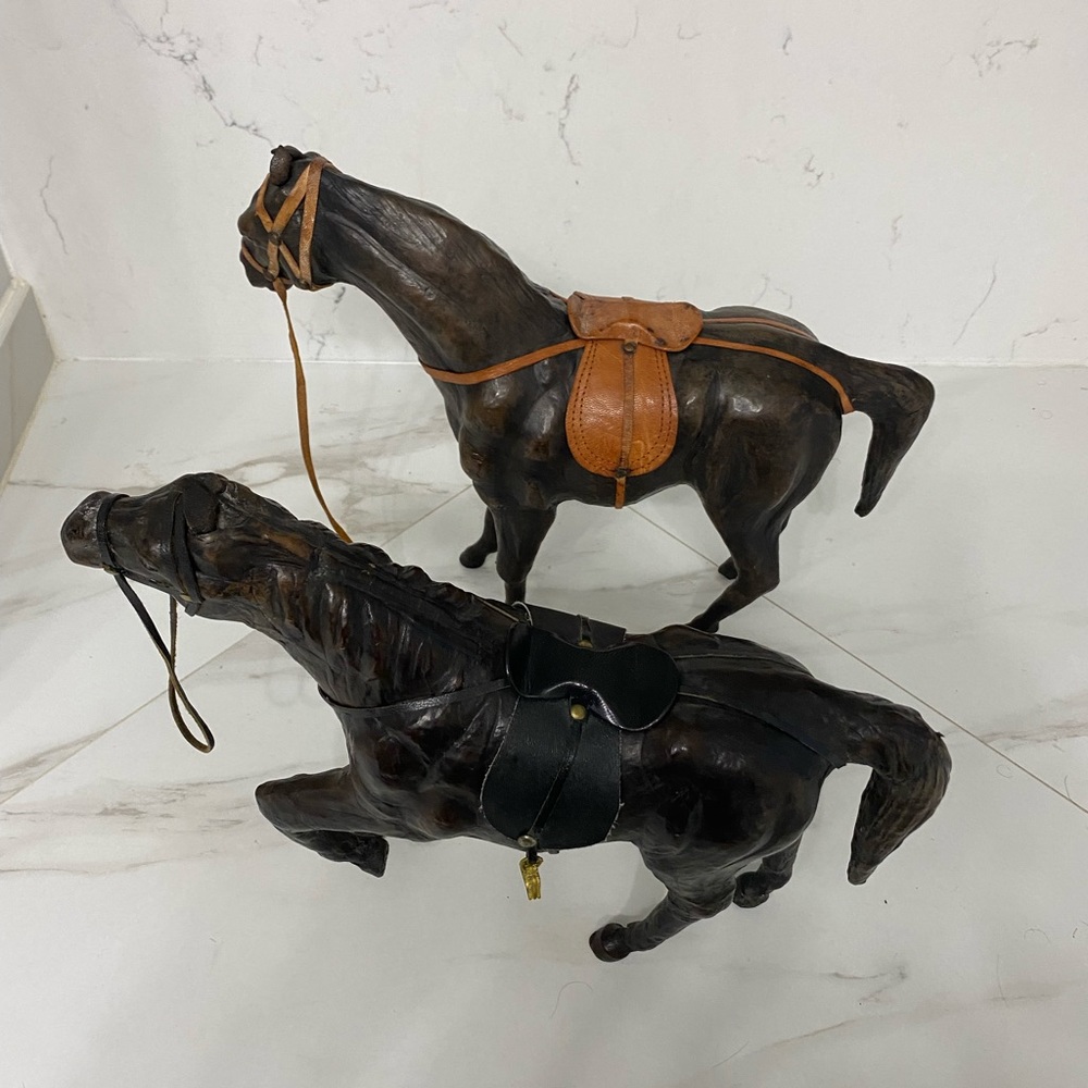 Set of 2 Vintage leather wrapped horse statues, display figurines
